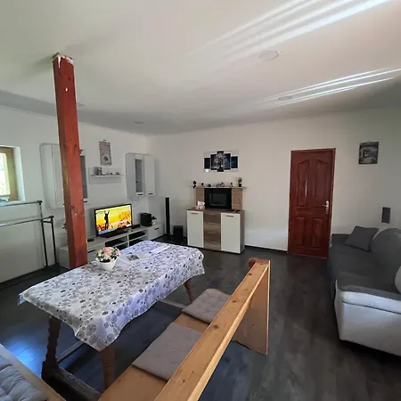 Bltn House Balatonalmádi