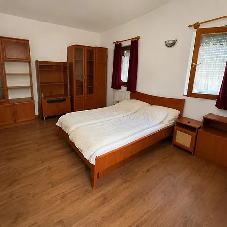 Bltn House Nyaraló *